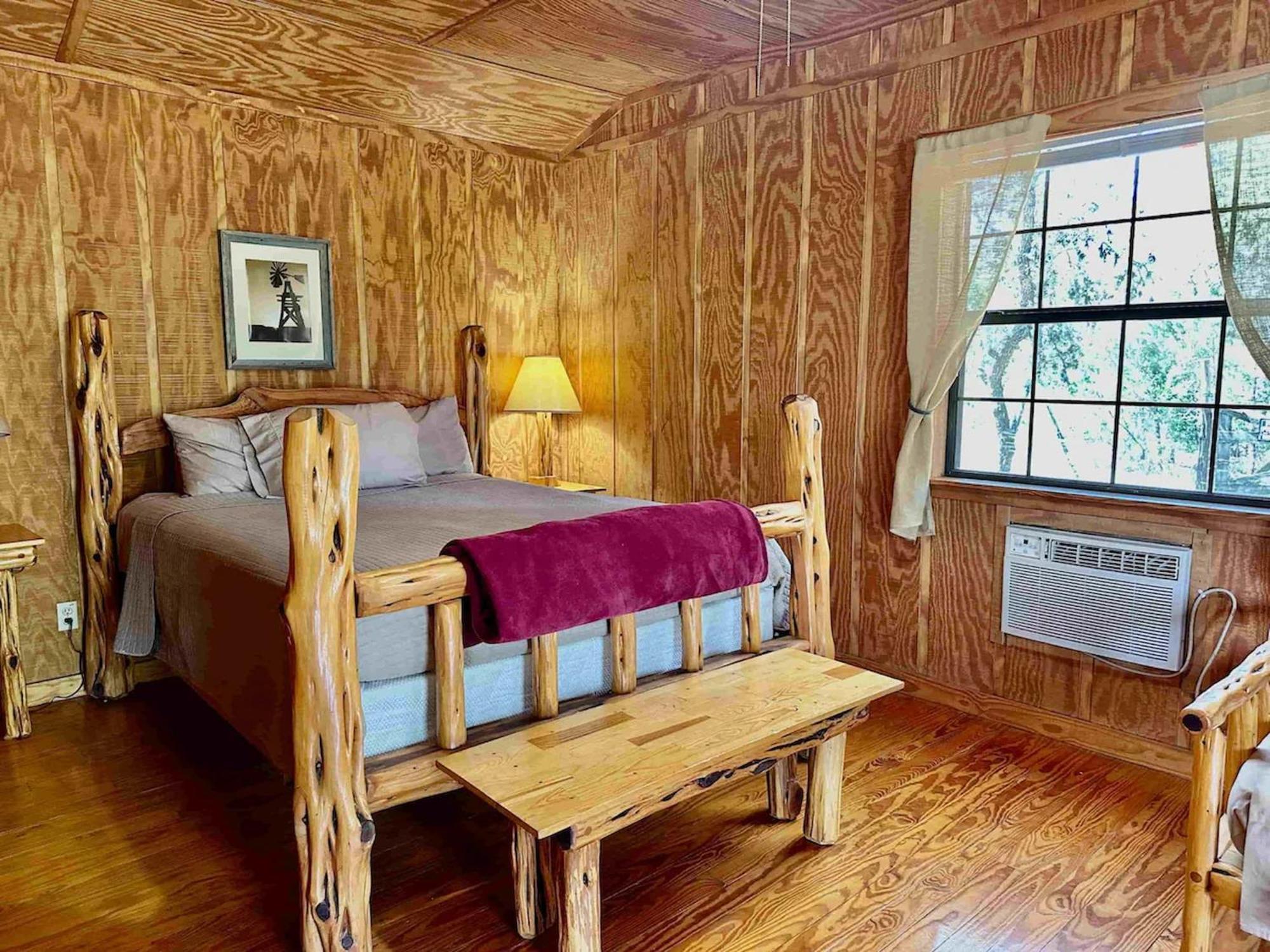 Crc Ranch Retreat Hotel Bandera Quarto foto