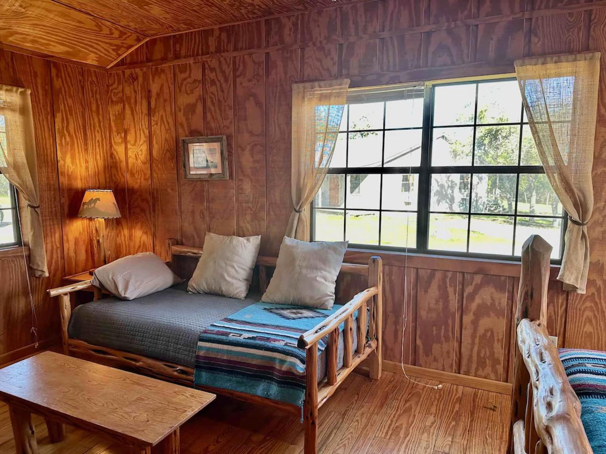 Crc Ranch Retreat Hotel Bandera Quarto foto