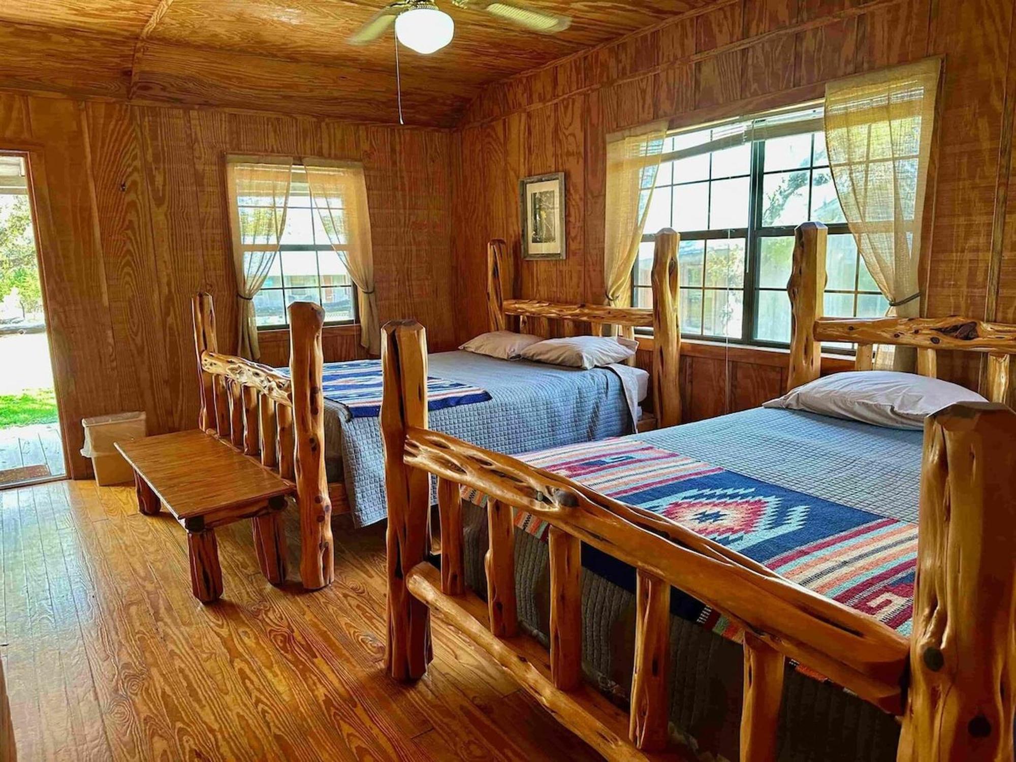 Crc Ranch Retreat Hotel Bandera Quarto foto